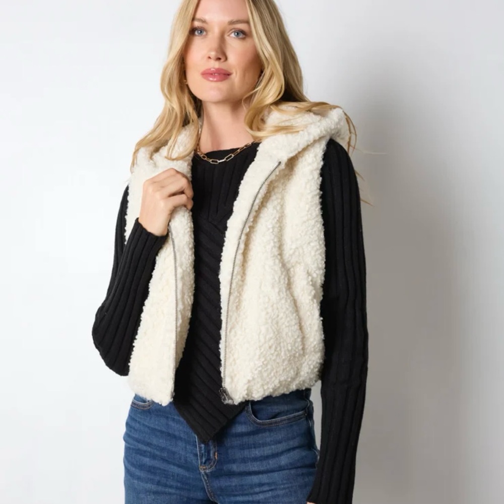 Vestique Boutique Hooded Sherpa Vest Size Small